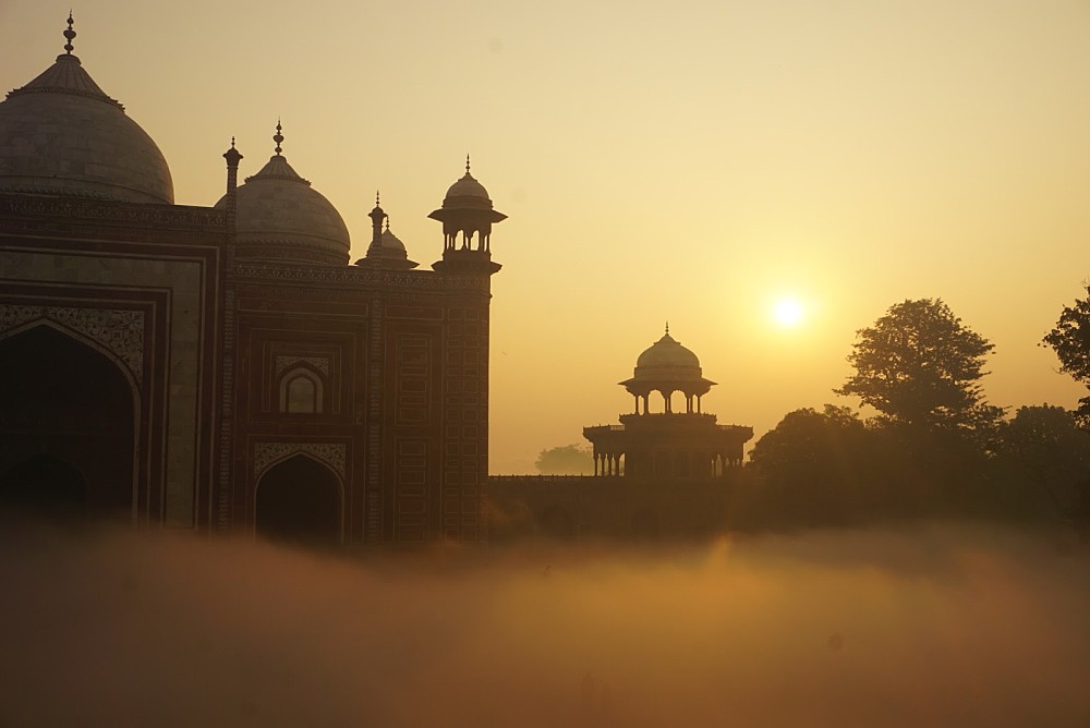 Agra mist