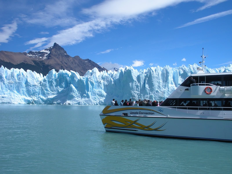 Glacier cruise